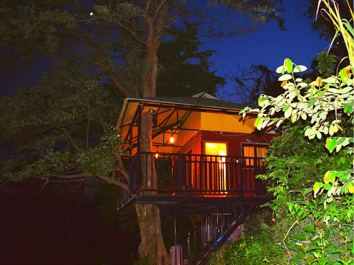 Brahmaputra Jungle Resort Guwahati Exteriör bild
