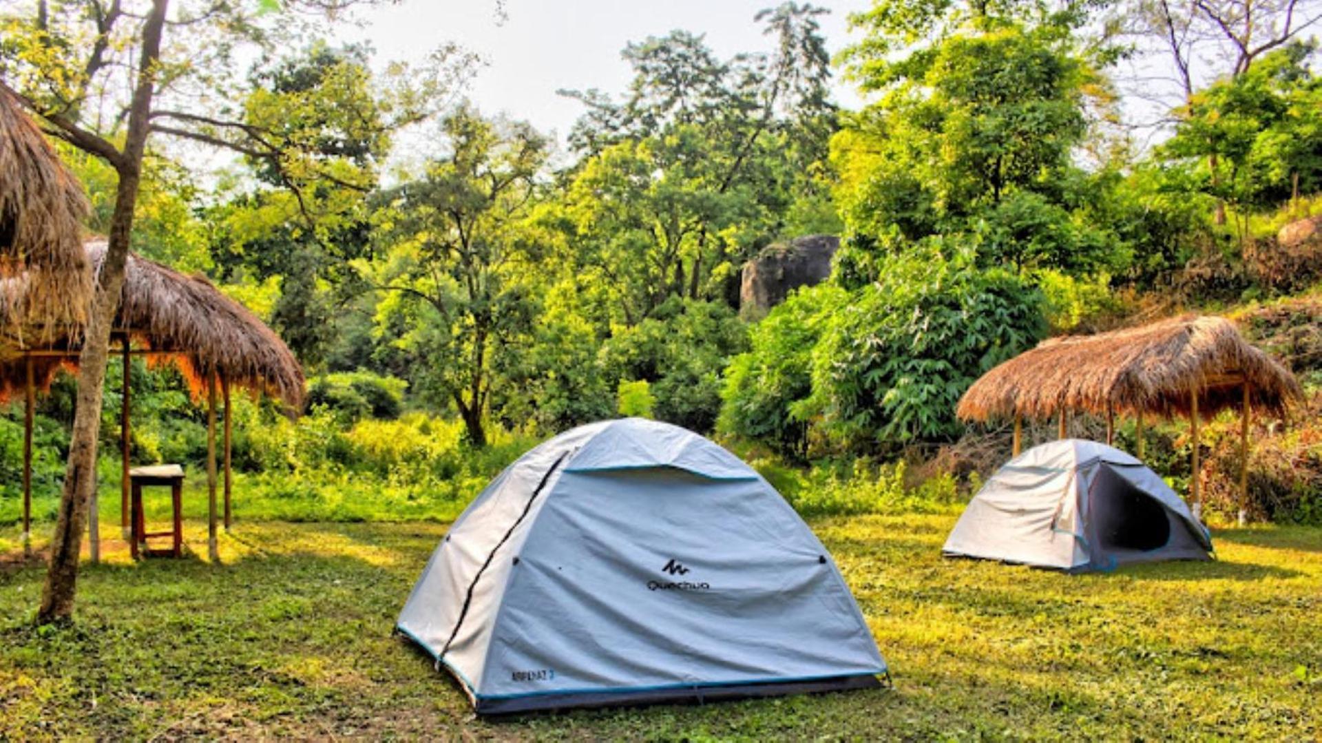 Brahmaputra Jungle Resort Guwahati Exteriör bild