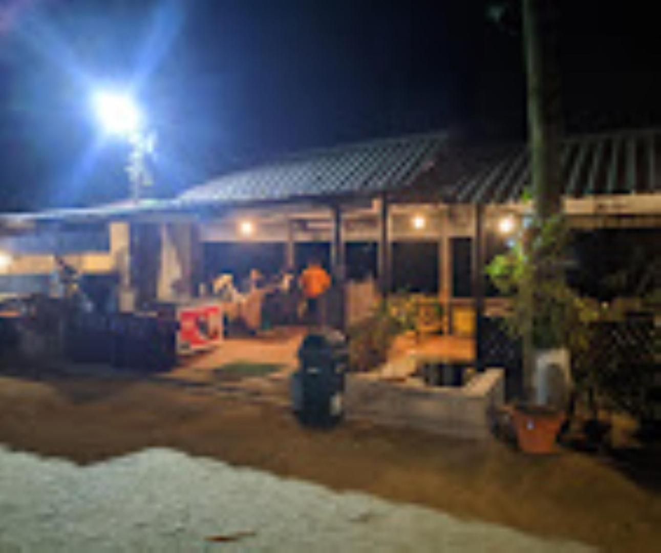 Brahmaputra Jungle Resort Guwahati Exteriör bild