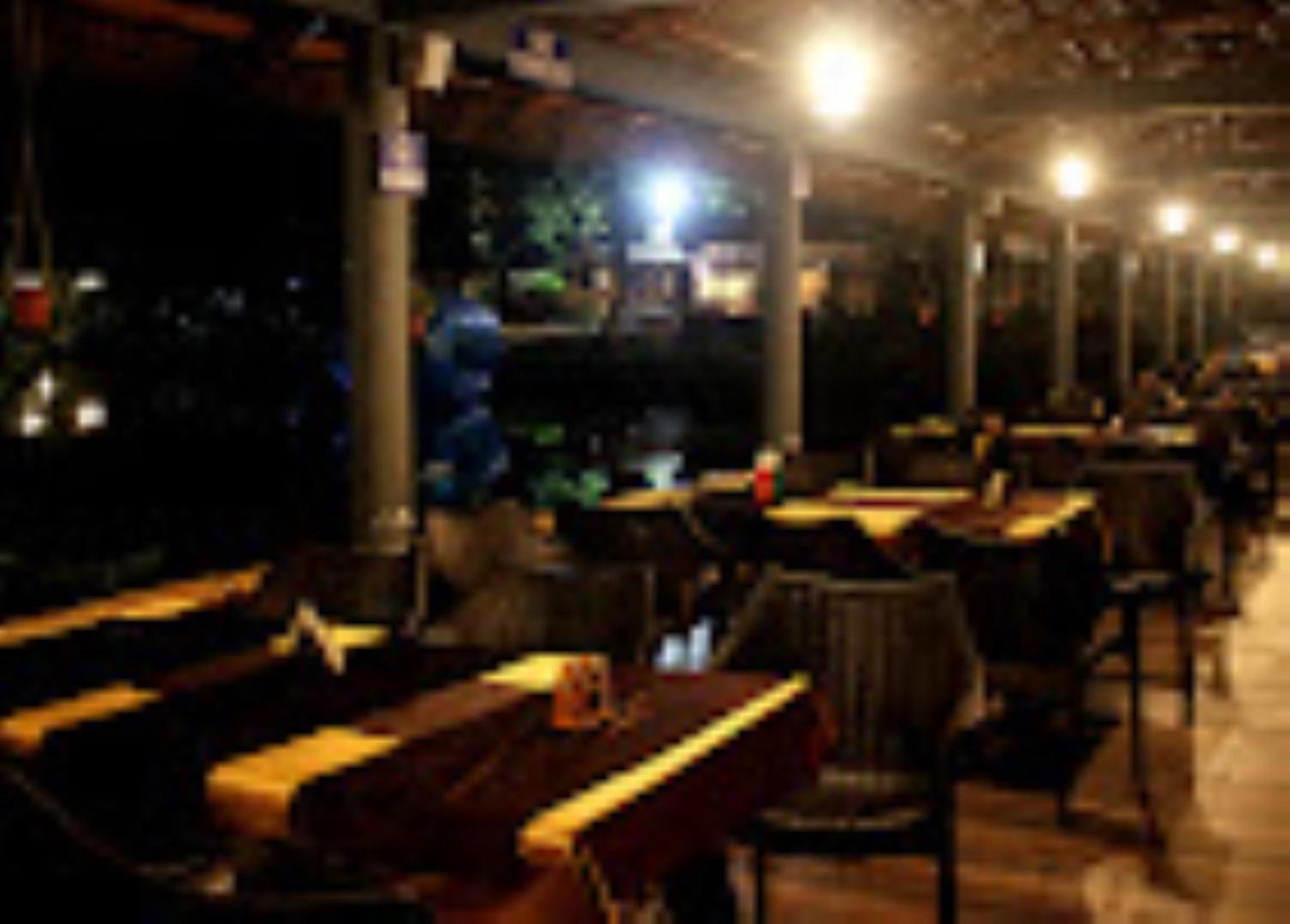 Brahmaputra Jungle Resort Guwahati Exteriör bild