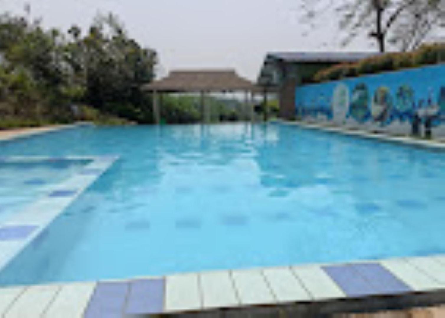 Brahmaputra Jungle Resort Guwahati Exteriör bild